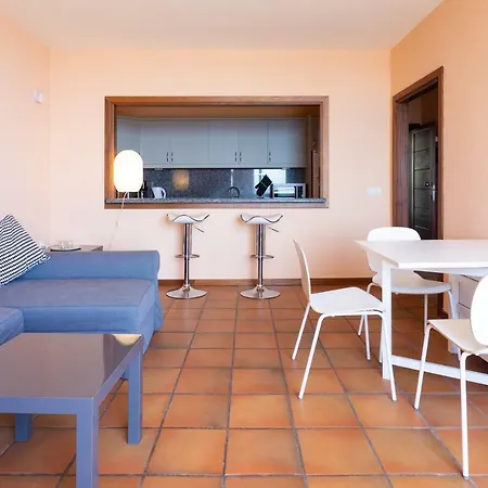 Apartment Beachfront Ii *