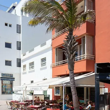 Beachfront Ii * El Medano (Tenerife)